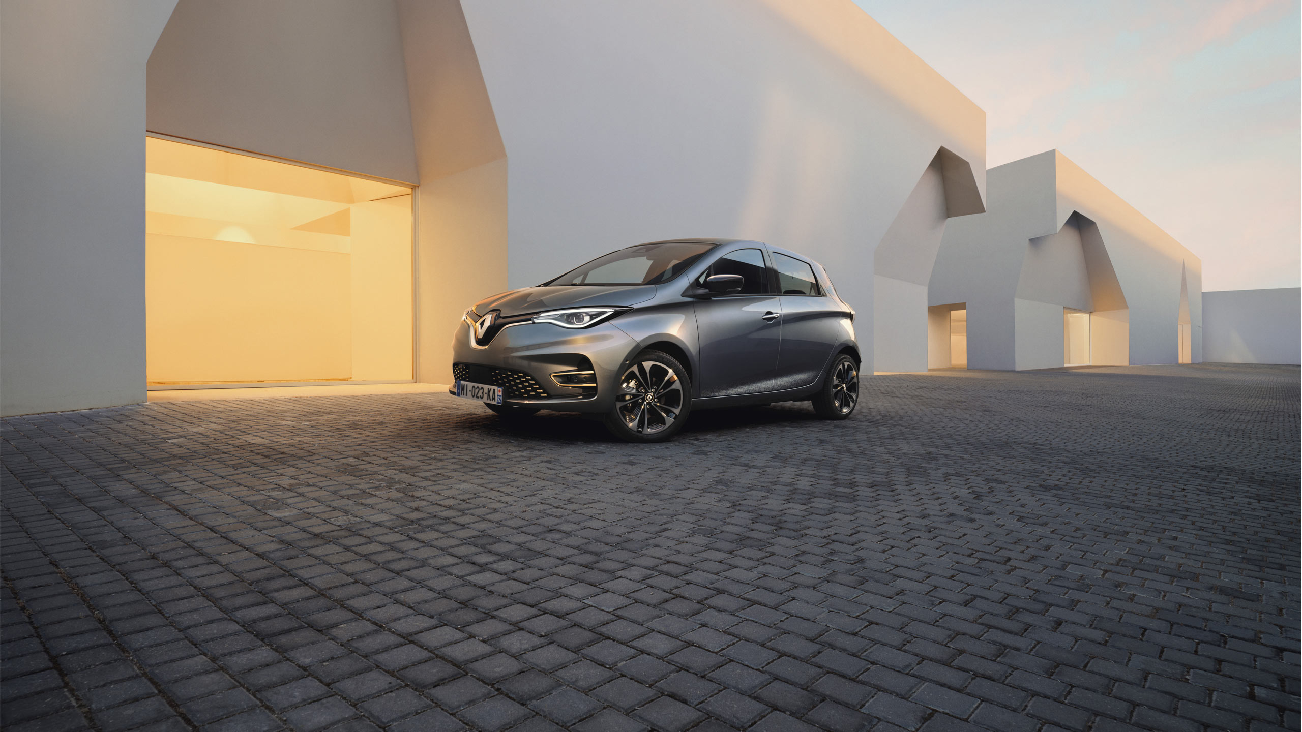 Renault Zoe E Tech 100 lectrique partir de 220 mois Offre